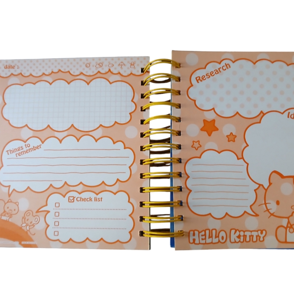 Hello Kitty Planner Notebook - Picture 4 of 6